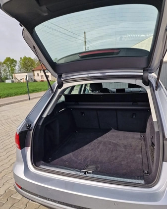 Audi A4 cena 83900 przebieg: 122000, rok produkcji 2019 z Goniądz małe 154